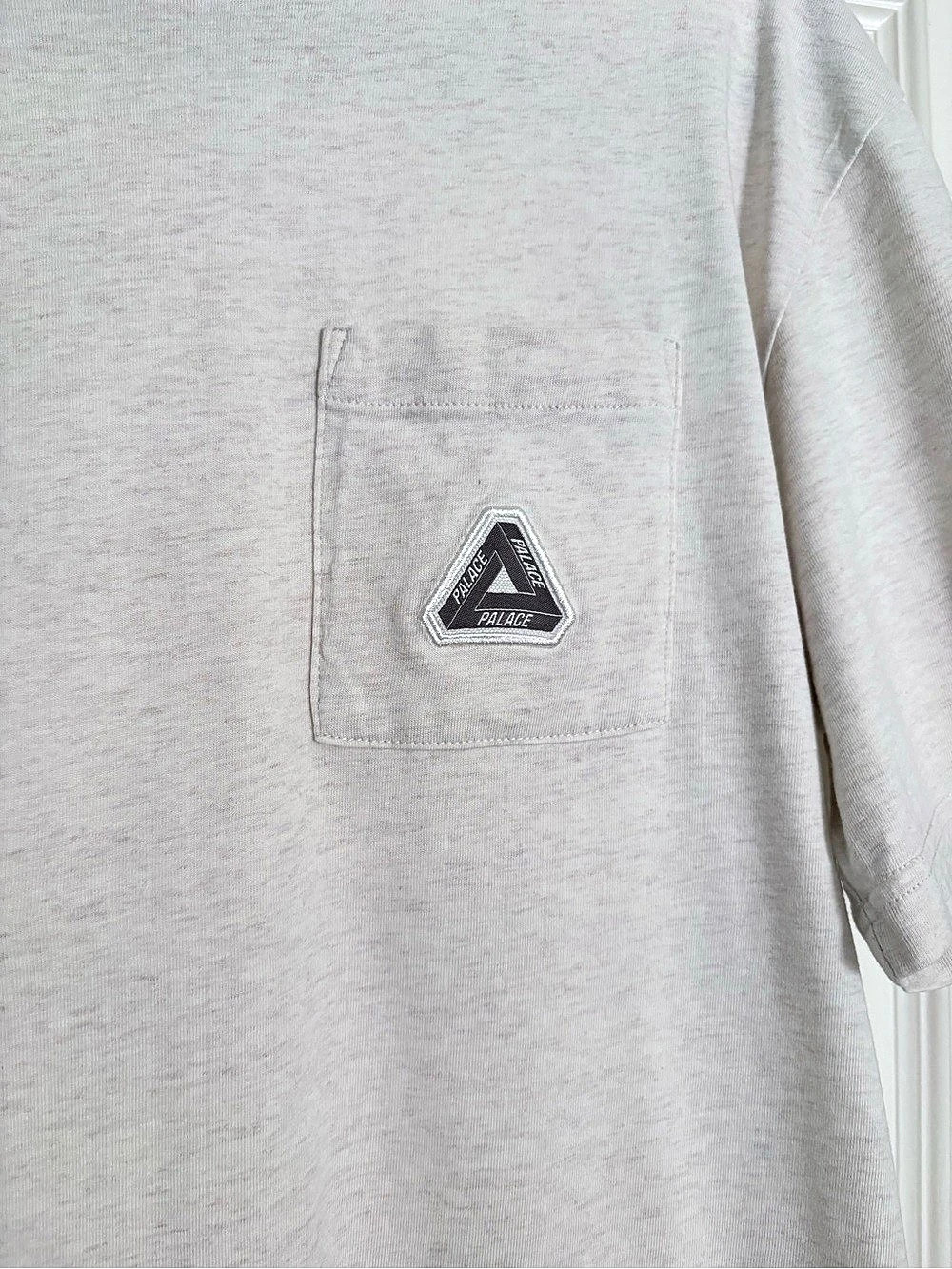 Palace Sofar Pocket T-Shirt Oatmeal Mar